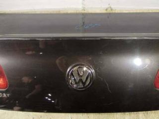 фонарь крышки багажника левый Volkswagen Passat B6 2008, 2.0 л., i, BPY, бензин, АКПП, серый, седан, передний привод