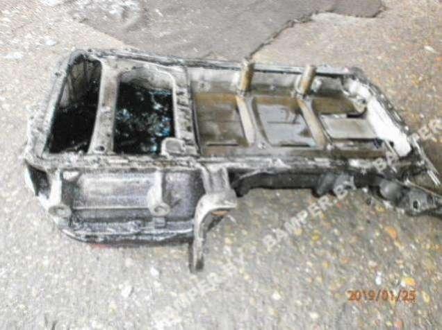 масляный поддон Nissan X-Trail T30 2003, 2.2 л., DCi, дизель - фото №1