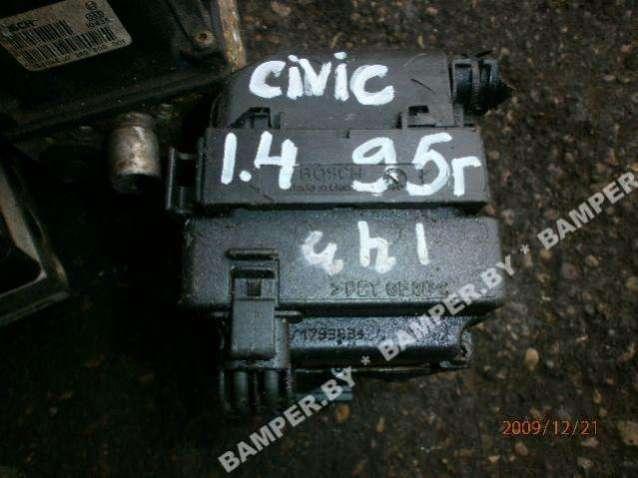 блок ABS Honda Civic 5 поколение 1995, 1.4 л., бензин - фото №1