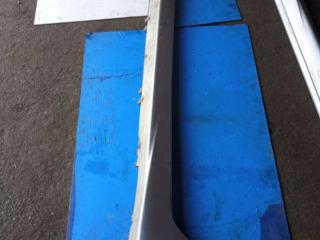 накладка на порог Mitsubishi Grandis 1 поколение 2006, 2.4 л., бензин, МКПП, минивэн