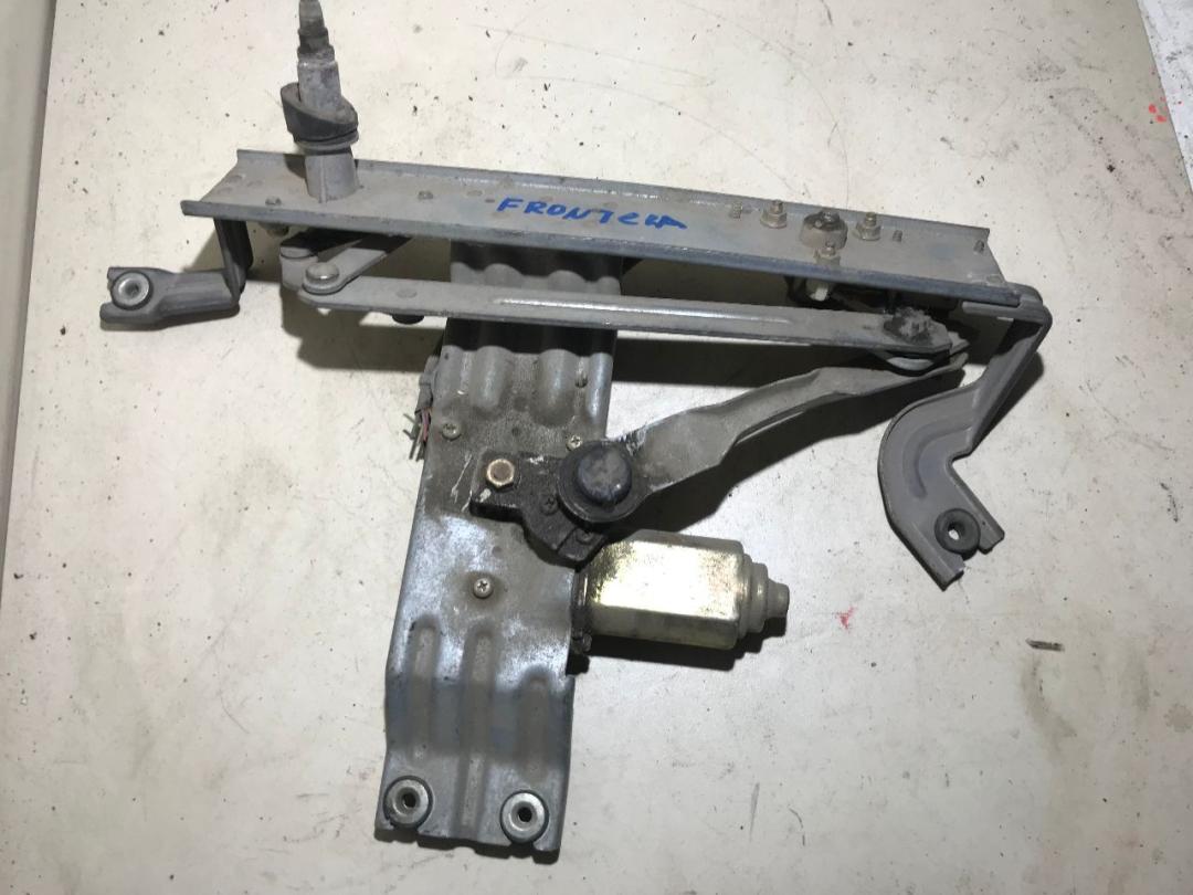 моторчик заднего стеклоочистителя (дворника) Opel Frontera A 1996 - фото №1