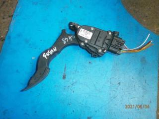 педаль Ford Fusion 1 поколение 2004, 1.4 л., i, бензин, МКПП, хетчбэк 5 дв.