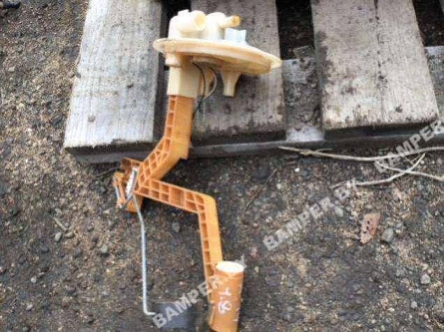 датчик уровня топлива Renault 19 2 поколение 1993, 1.8 л., бензин - фото №1