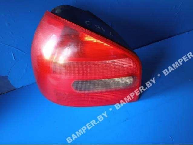 фонарь задний левый Audi A3 8L 1998 - фото №1