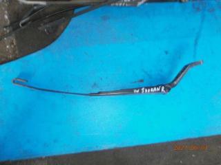 щеткодержатель (поводок стеклоочистителя, дворник) Volkswagen Sharan 1 restailing 2003, 1.9 л., TDi, дизель, МКПП, минивэн