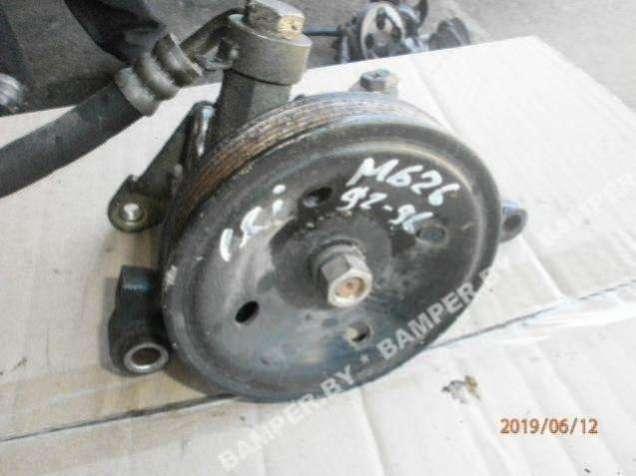 насос гидроусилителя руля Mazda 626 GE 1995, 1.8 л., i, бензин - фото №1