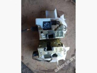 замок двери передней правой Renault Espace 3 поколение 2000