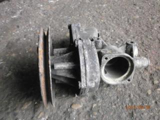 помпа Volkswagen Passat B3 1992