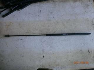 амортизатор крышки багажника (3-5 двери) Audi A4 B5 1998, 1.8 л., бензин, МКПП, универсал