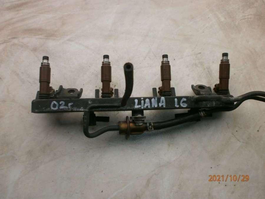 форсунка Suzuki Liana 1 поколение 2002, 1.6 л., бензин, 3990 - фото №1