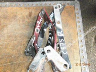 петля капота левая Volkswagen Passat B4 1994