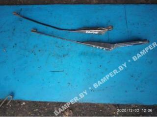 щеткодержатель (поводок стеклоочистителя, дворник) Renault Kangoo 1 поколение 1999