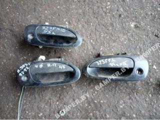 ручка наружная передняя правая Mazda 323 BA 1995