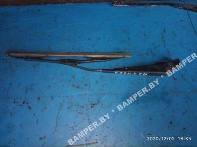 щеткодержатель задний Ford Focus 1 поколение 2000, универсал - фото №1