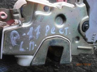 замок двери передней правой Nissan Almera N16 2001