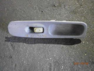 кнопка стеклоподъемника переднего правого Renault Twingo 1 поколение 1997, бензин, МКПП, седан