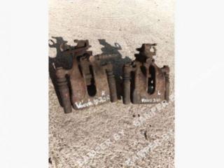 суппорт задний левый Volvo S40 1 поколение 1998