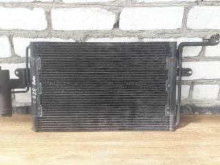 радиатор кондиционера Volkswagen Bora 1 поколение 2001, 2.3 л., бензин, МКПП, универсал