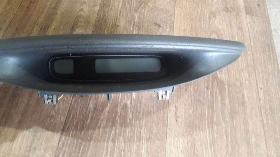 дисплей Renault Laguna 2 поколение 2003, 1.9 л., DCi, дизель, МКПП, универсал - фото №1