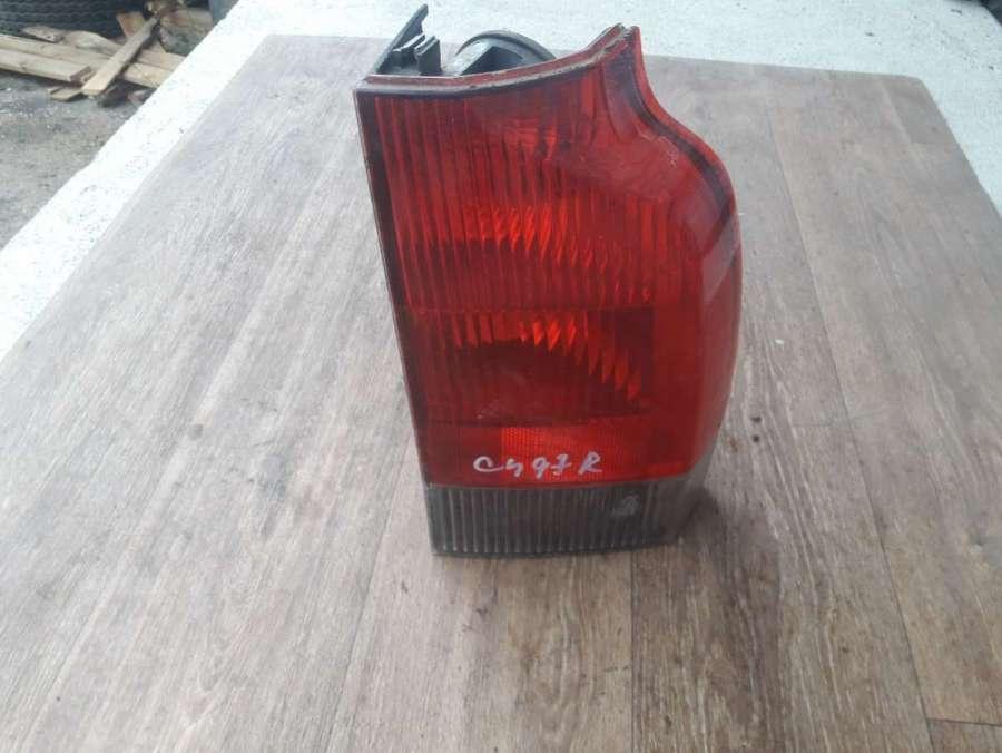 фонарь задний правый Volvo V70 2 поколение 2001, 2.5 л., TDi, дизель, МКПП, универсал - фото №1