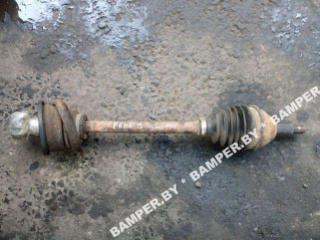 полуось передняя левая (приводной вал, ШРУС) Renault 19 2 поколение 1994, 1.7 л., бензин, МКПП