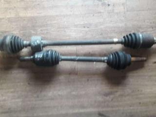 полуось передняя левая (приводной вал, ШРУС) Fiat Palio 1 поколение 1998, 1.2 л., бензин, МКПП, универсал