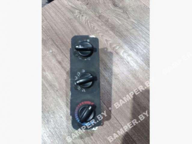 блок управления печки / климат-контроля Ford Mondeo 2 поколение 1996 - фото №1