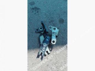 петля капота Citroen C5 1 2005