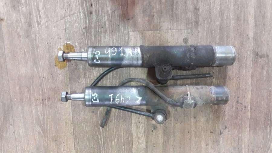 амортизатор передний правый Citroen C5 1 поколение 2003, 2.0 л., бензин, МКПП, универсал - фото №1