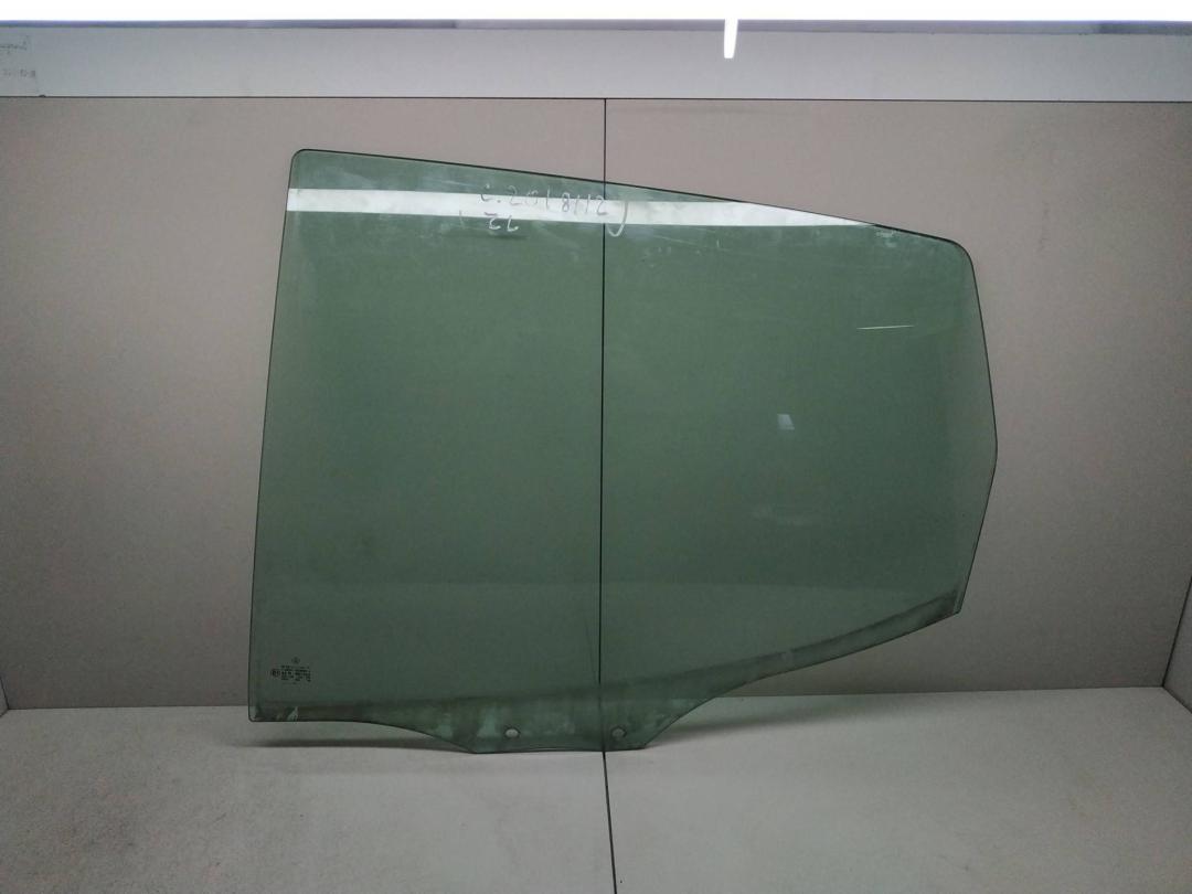 стекло двери задней левой Mercedes-Benz A-Класс W168 1999, 1.4 л., i, M 166.940, бензин, МКПП, белый, передний привод - фото №1