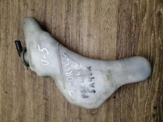 бачок расширительный Toyota Corolla 6 поколение (E90) 1990, 1.3 л., бензин, МКПП, хетчбэк 5 дв.