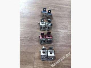 петля двери Peugeot 206 1 поколение 2003