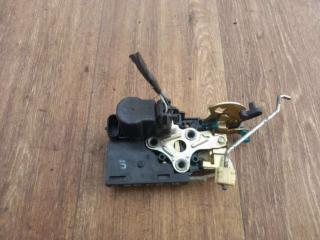 замок двери задней правой Daewoo Rezzo KLAU 2003, 2.0 л., бензин, МКПП, хетчбэк 5 дв.