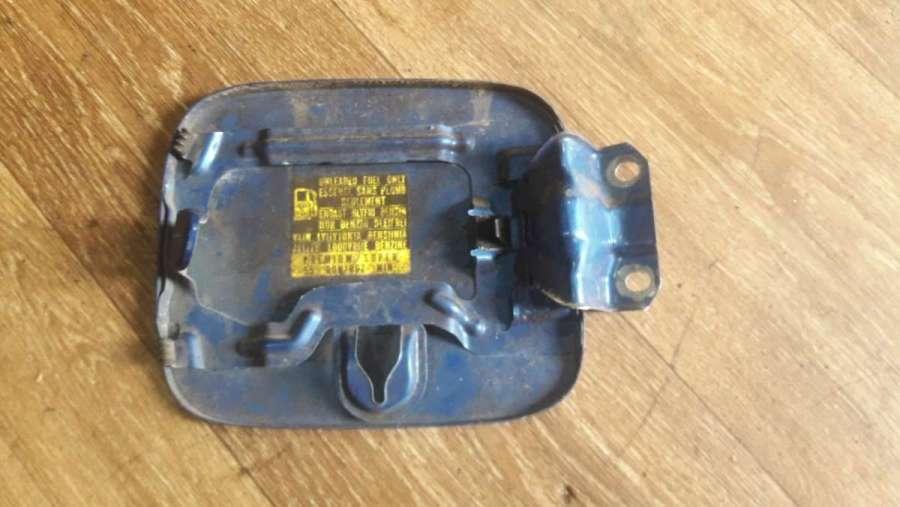 лючок топливного бака Honda Accord 7 поколение 2004, 2.4 л., бензин, МКПП, седан - фото №1