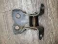 петля двери Toyota Corolla 6 поколение (E90) 1990, 1.3 л., бензин, МКПП, хетчбэк 5 дв. - фото №2