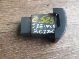 кнопка аварийной сигнализации Daewoo Rezzo KLAU 2003, 2.0 л., бензин, МКПП, хетчбэк 5 дв.
