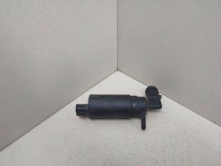 насос (моторчик) омывателя стекла Mitsubishi Carisma 1 поколение 1998