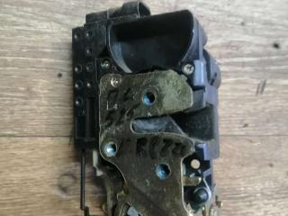 замок двери передней левой Daewoo Rezzo KLAU 2003, 2.0 л., бензин, МКПП, хетчбэк 5 дв.