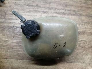 бачок расширительный Volkswagen Golf 2 поколение 1990