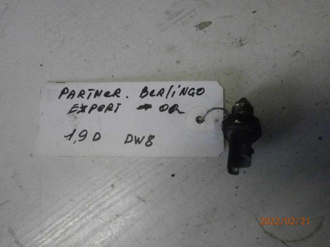 датчик заднего хода (лягушка) Peugeot Expert 1 поколение 2000, 1.9 л., дизель - фото №1