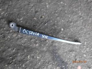 щеткодержатель задний Skoda Octavia 1 поколение (A4) 1998, 2.0 л., бензин, МКПП, универсал