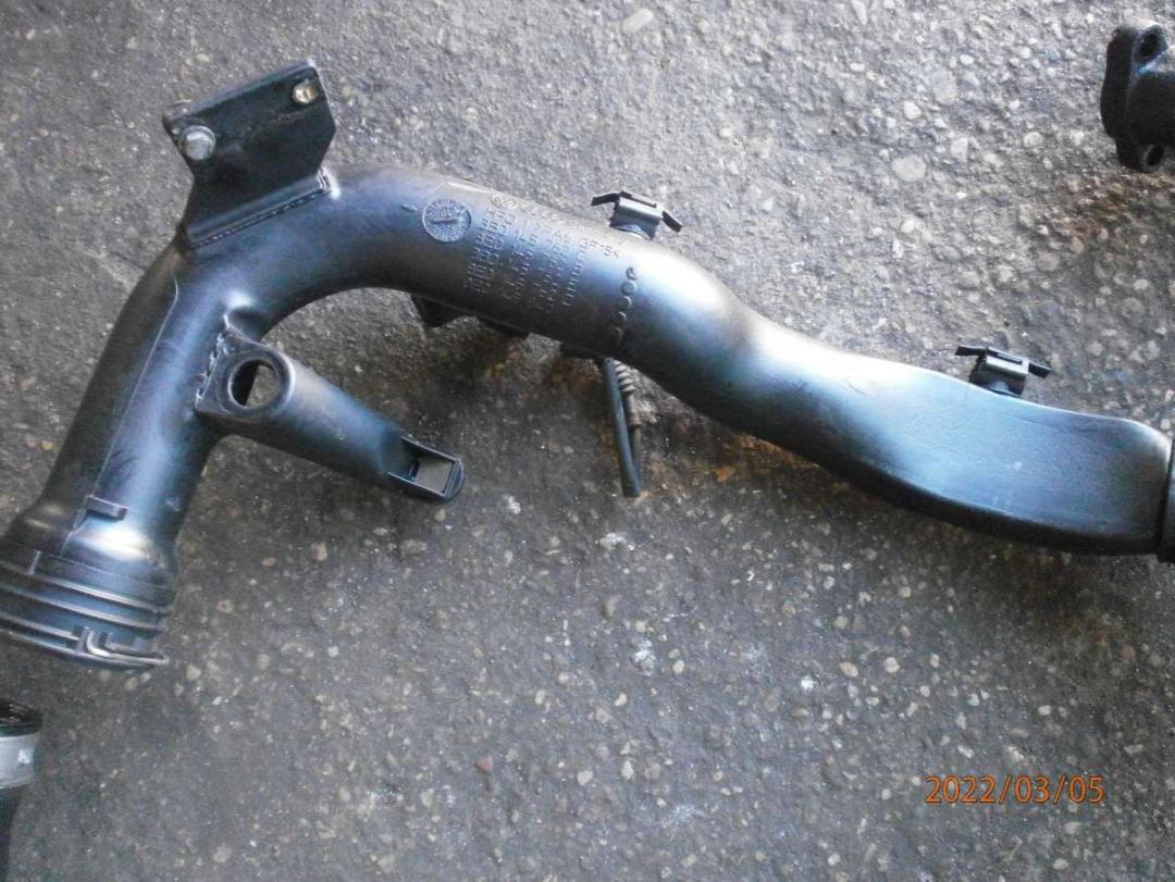 патрубок интеркулера Volkswagen Sharan 1 restailing 2003, 1.9 л., TDi, дизель, МКПП, минивэн - фото №1