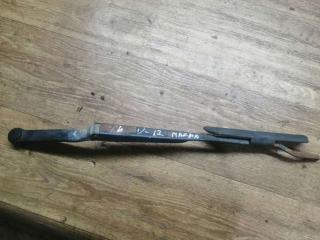 щеткодержатель (поводок стеклоочистителя, дворник) Mazda 626 GE 1995, 2.0 л., бензин, МКПП, седан