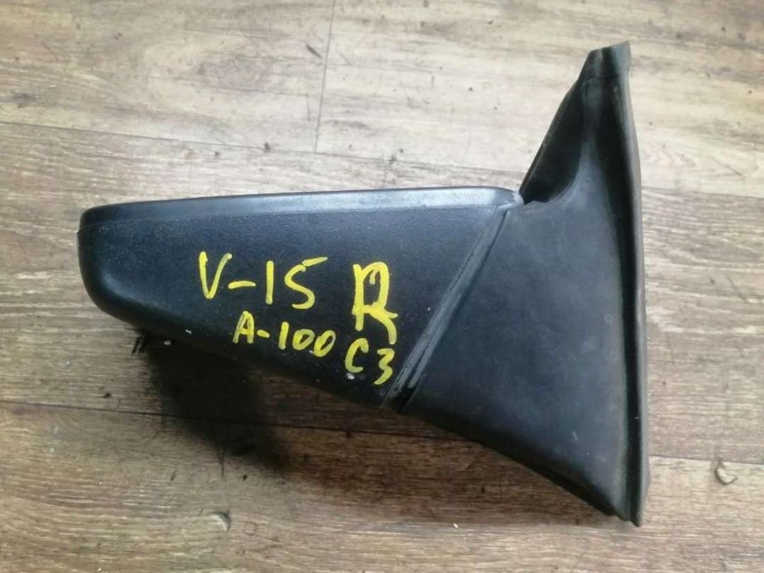 зеркало наружное правое Audi 100 C3 1986, 1.8 л., бензин, МКПП, универсал - фото №1