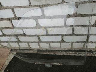 стекло двери передней левой Volkswagen Transporter T4 1993, 2.4 л., D, дизель, МКПП, микроавтобус