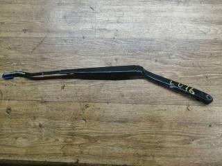 щеткодержатель (поводок стеклоочистителя, дворник) Hyundai Lantra J1 1992, 1.6 л., бензин, МКПП, седан