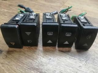 кнопка аварийной сигнализации Hyundai Lantra J1 1992, 1.6 л., бензин, МКПП, седан