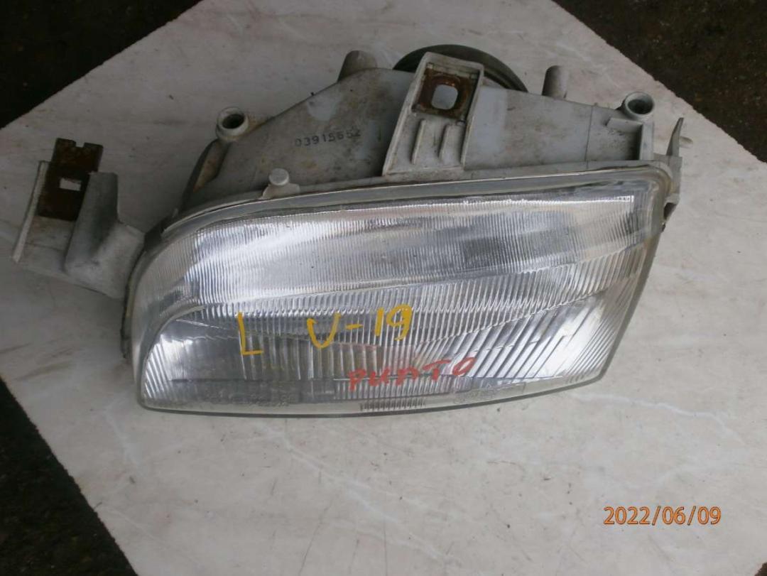 фара левая Fiat Punto 1 поколение 1998, 1.2 л., бензин, МКПП - фото №1