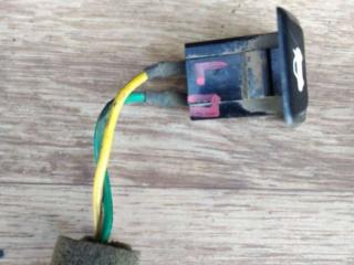 кнопка открытия багажника Hyundai Lantra J1 1992, 1.6 л., бензин, МКПП, седан