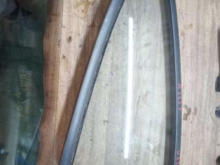 стекло кузовное боковое правое Mazda 323 BA 1996, 1.3 л., i, бензин, МКПП, купе